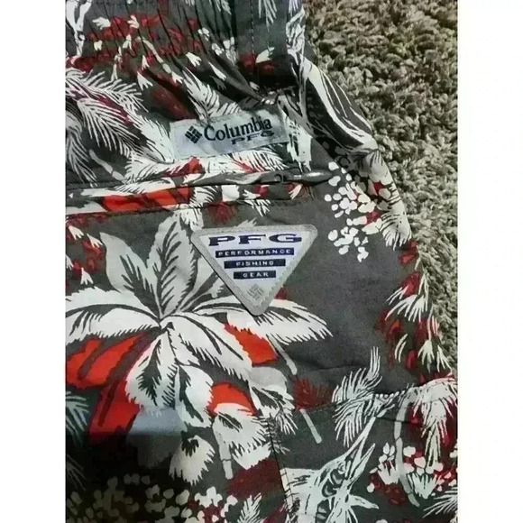 Columbia PFG Swim Shorts Sz M Adult Board Trunks Hawaiian Fishing Pockets Mens - Picture 5 of 5